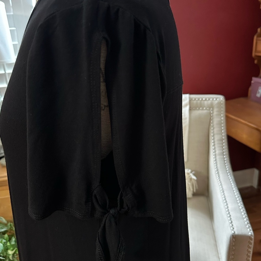 Green Envelope Classic Black Mini Dress - Picture 3 of 8
